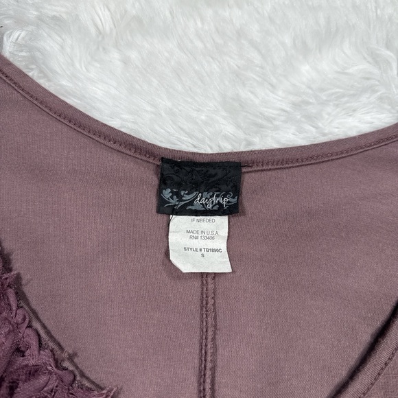 Daytrip Mauve Embellished Blouse - Picture 5 of 5